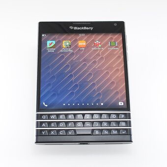 BlackBerry Passport - 15
