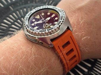 SEIKO Prospex kinetic SUN019 GMT TOP STAV - 15