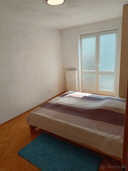 Prenájom- 2 izbový byt v centre mesta - 15