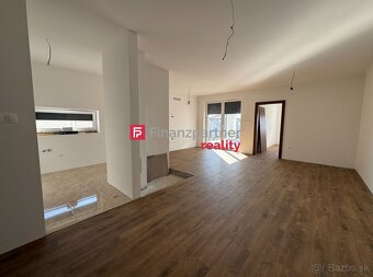 Nehnuteľnosť Veľké Blahovo - NA PREDAJ LUXUSNÁ 4-IZBOVÁ NOVO - 15