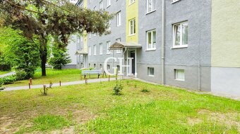 REZERVOVANÉ - ZNÍŽENÁ CENA - 2-izbový byt na Okružnej na pre - 15