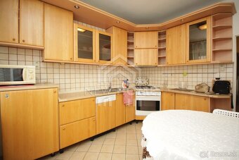 KRÍŽNA - 4 iz. byt ( 113, 6 m2 ) blízko TRNAVSKÉHO mýta , GA - 15