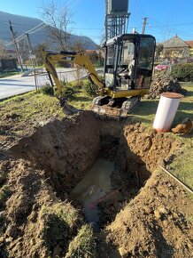 Prenájom Minibagra - 15