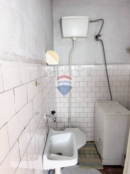 RE/MAX | Rodinný dom na predaj Šaľa-Veča s romantickým pozem - 15