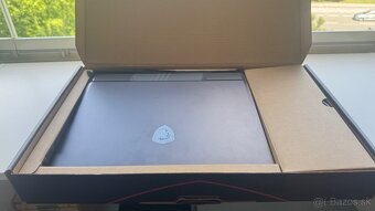 MSI Vector 16 HX/i9 14th/RTX 4080 12GB/32GB-DDR5 - 15