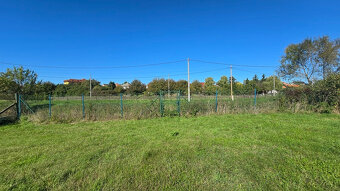 Pekný - veľký pozemok so starším domom - Podhájska 2608 m2 - 15