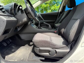 Mazda 3 1.6 DOHC Hatchback - 15