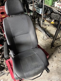 Mercedes-benz sprinter w906 - 15