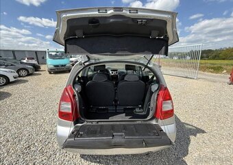 Citroën C2 1,4 97tKm EXCLUSIVE DIGIKLIMA benzín manuál 54 kw - 15