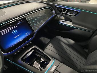 Mercedes-Benz E - 15