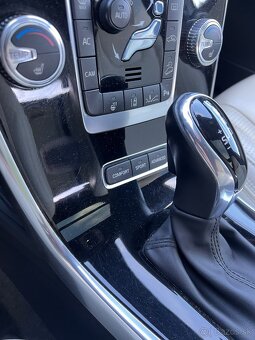 Volvo XC60 T6 Polestar - 15