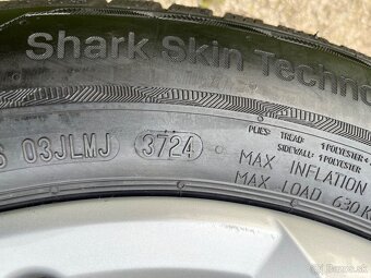 R16 skoro nová zimná sada 5x112 Audi Q2 - 15