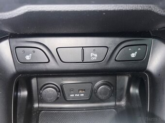 Hyundai ix35 2.0i DOHC 4x4 - 15