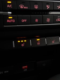 Kia Ceed SW 1.5 T-GDi Gold A/T - 15