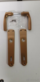 Klucky na vchodove dvere roztec 92mm a ine - 15