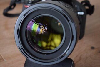 Nikon D5200 s VR objektivom 18 - 105 AF-S - 9 tisiic zaberov - 15