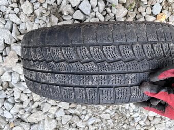 Škoda Fabia 2,Roomster zimna sada Laufenn 195/55 R15 85H - 15
