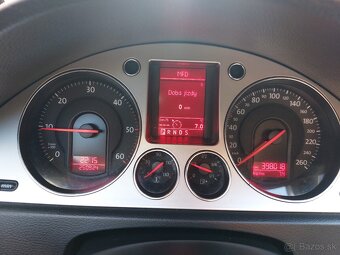 VW Passat Variant 2.0TDI DSG - 15