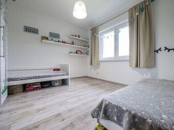 NOMA | HVIEZDOSLAVOV- OBLÁ ul.- Šikovný 4-izbový RODINNÝ dom - 15