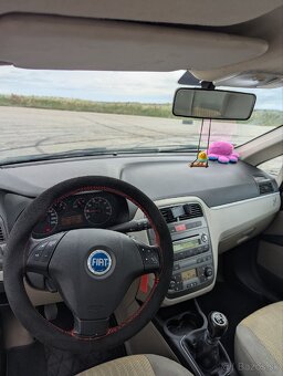 Fiat Grande Punto - 15