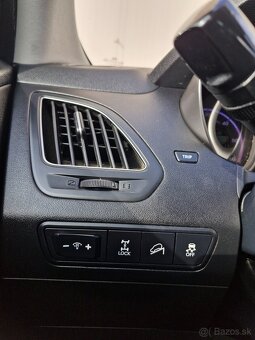 Hyundai ix35 2.0 CRDi 16V 4x4 2 majiteľ - 15