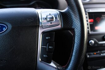 Ford Mondeo Combi 2.2 TDCi DPF Titanium - 15