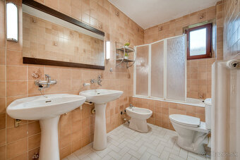 Na predaj rodinný dom v Seredi - 15