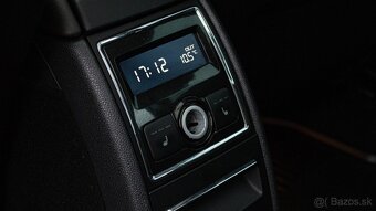 Škoda Superb Combi 2.0 TDI DSG Laurin&Klement - 15