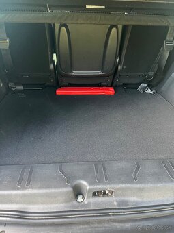 Berlingo 1,6 D rok 2015 Nova Stk Ek top stav - 15