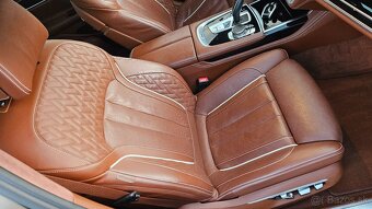 BMW Rad 7 740d xDrive M-PACKET 320PS Individual - 15