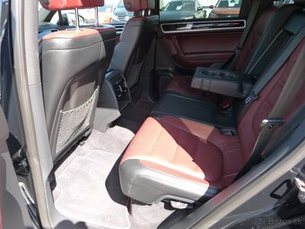 Volkswagen Touareg II 3.0 V6 TDI BMT Premium 4MOTION - 15