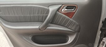 Mercedes ML400 V8 - 15