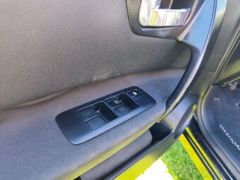 Nissan Qashqai 1.6 - 15