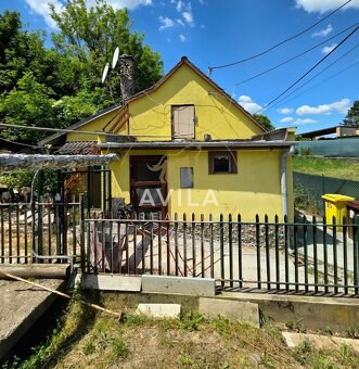 NA PREDAJ: 2-izbový rodinný dom_pozemok 457m2_Banka pri Pieš - 15