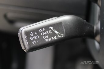 Volkswagen Passat 2,0TDi 103 kW Comfortline - 15