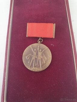 Predám plakety - 15