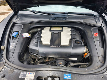 Porsche Cayenne 3.0tdi rok 2009 - 15