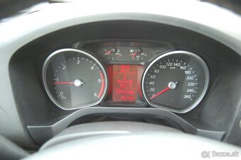 Ford S-Max - 15