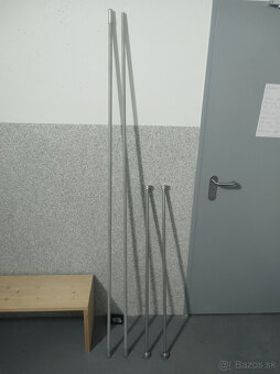 (09)  Garniže, konzoly, krúžky na závesy, úchytky - 15