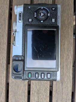 FUJIFILM X100S silver - 15