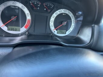 Škoda Octavia 1,8 Turbo RS 132 kW - 15