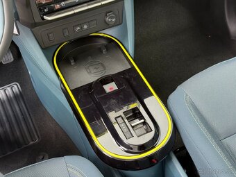 Fiat Grande Panda LA PRIMA Hybrid 1.2T 110k Automat eDCT6 - 15