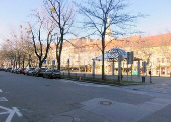 JEDINEČNÝ 2i byt, REKONŠTRUKCIA, Hviezdoslavovo námestie, St - 15