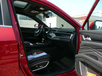 Dongfeng Fengon 5 1.5 CVT 101kW - 15