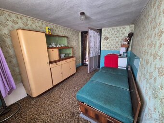 Na predaj rodinný dom_Demandice_1767m2 záhrada - 15