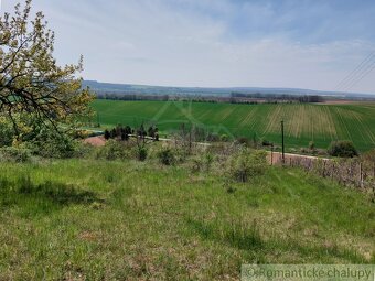 Rozľahlý pozemok na samote neďaleko prírodnej rezervácie v - 15