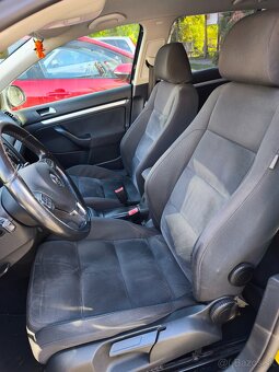 Volkswagen Golf VI 2.0 TDI - 15