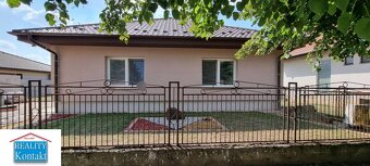 Iba u nás  Na predaj veľmi pekný, zateplený 3 izbový dom v  - 15