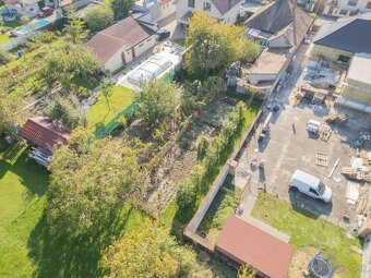 PRIVÁTNY MAKLÉR | Rekonštrukcia podľa seba? Tento dom vám dá - 15