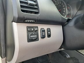 Mitsubishi L 200,L200 DK DI-D 2,5 4x4 Intense uzávierka - 15